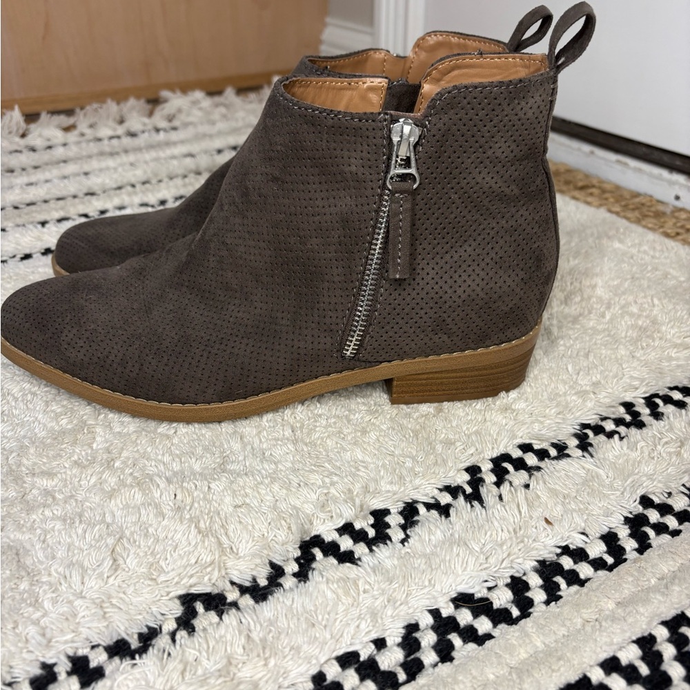 Universal Thread Dark Taupe Ankle Booties